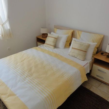 Apartments Cubela Beautiful Garden Trogir Luaran gambar